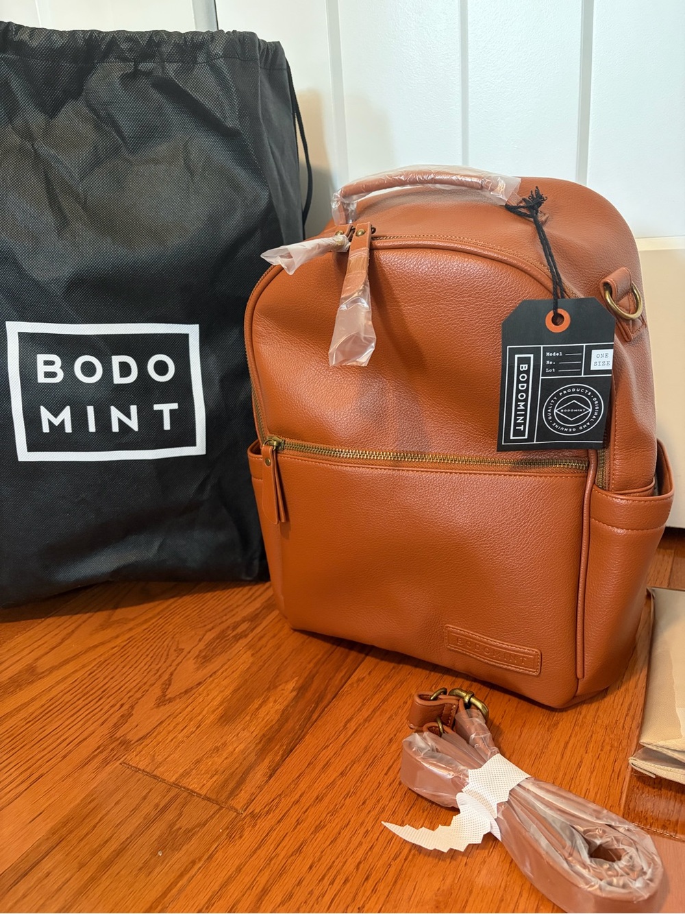 Bodomint Joni 2.0 Camel Convertible Backpack Diaper Bag NWT - Picture 6 of 8
